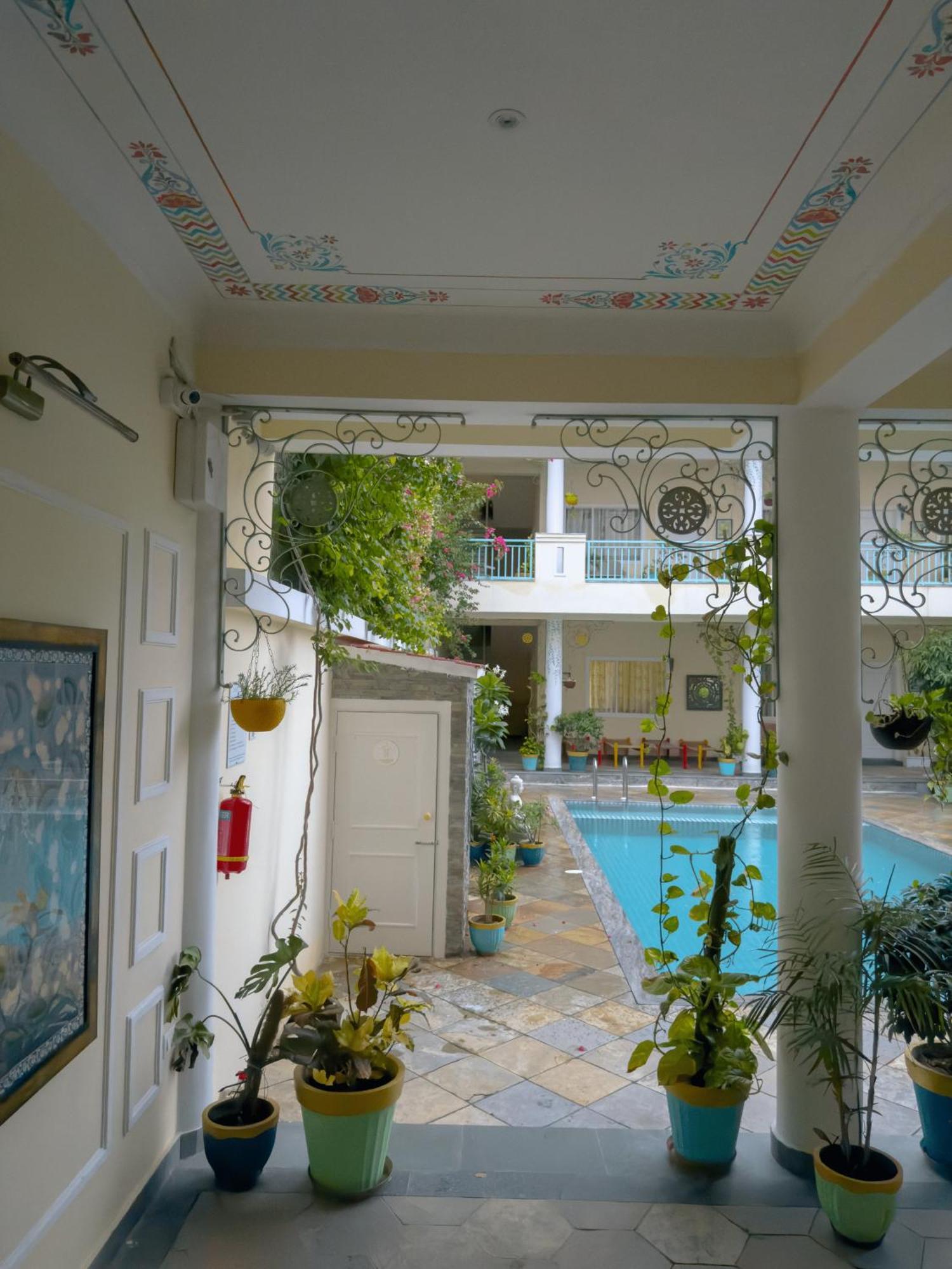 Da Bungalow - A Vacation Abode Agra  Extérieur photo